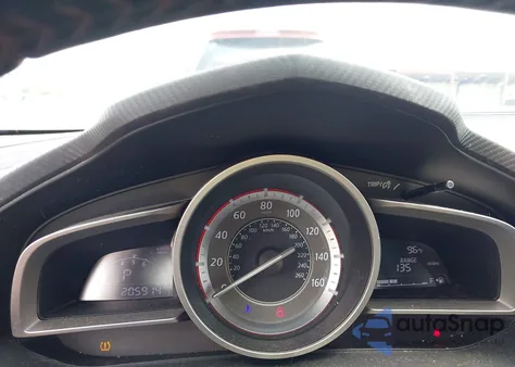 2014 Mazda Mazda3 I Touring z USA, uszkodzony, nr VIN JM1BM1L75E1100964